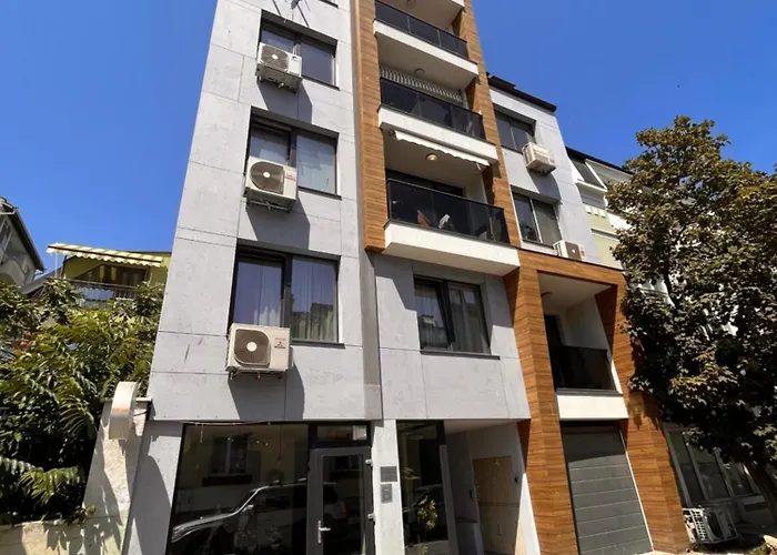 Appartement Opera Theatre With A Courtyard