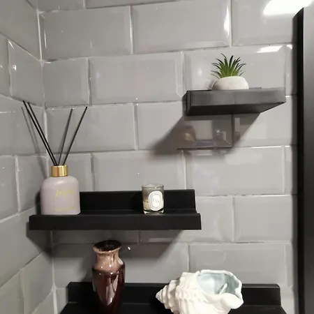 Opera Theatre With A Courtyard דירה *